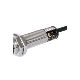 BR200-DDTN Sensor fotoeléctrico latón M18 reflectivo HE 200mm 24VCD NPN