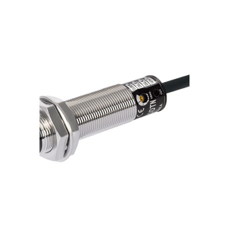 BR200-DDTN Sensor fotoeléctrico latón M18 reflectivo HE 200mm 24VCD NPN