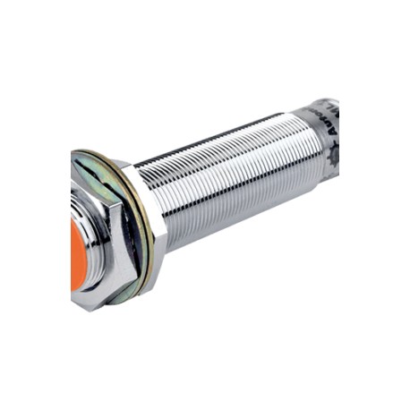 PRCML18-5DP Sensor inductivo largo M18 SN 5mm Rasante 24VCD PNP NA T/conector