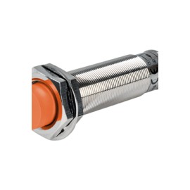 PRCML18-8DP Sensor inductivo largo M18 SN 8mm No rasante 24VCD PNP NA T/conector